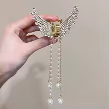 Women Butterfly Tassel Hair Clip Crystal Hair Claw Small Grab Clip Faux Pearls Decor Butterfly Shape Metal HairClip For Girl