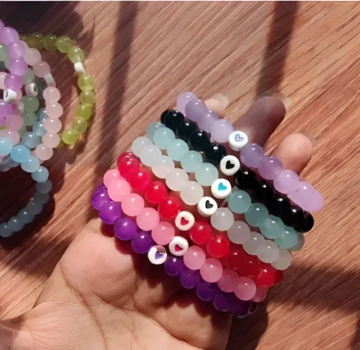 🌸 Korean Bead Bracelet with Mini Heart Charm – Cute Handmade Fashion Jewelry Gift for Girls &amp; Women 🌸